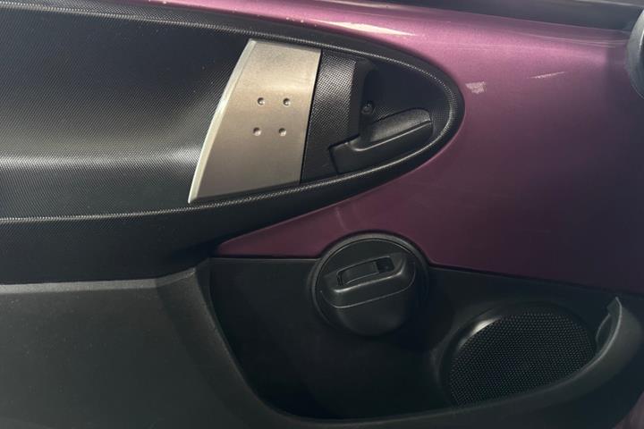 undefined Peugeot 107 fra 2007
