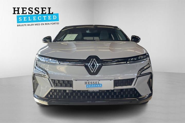 Grå Renault Megane E-Tech fra 2024