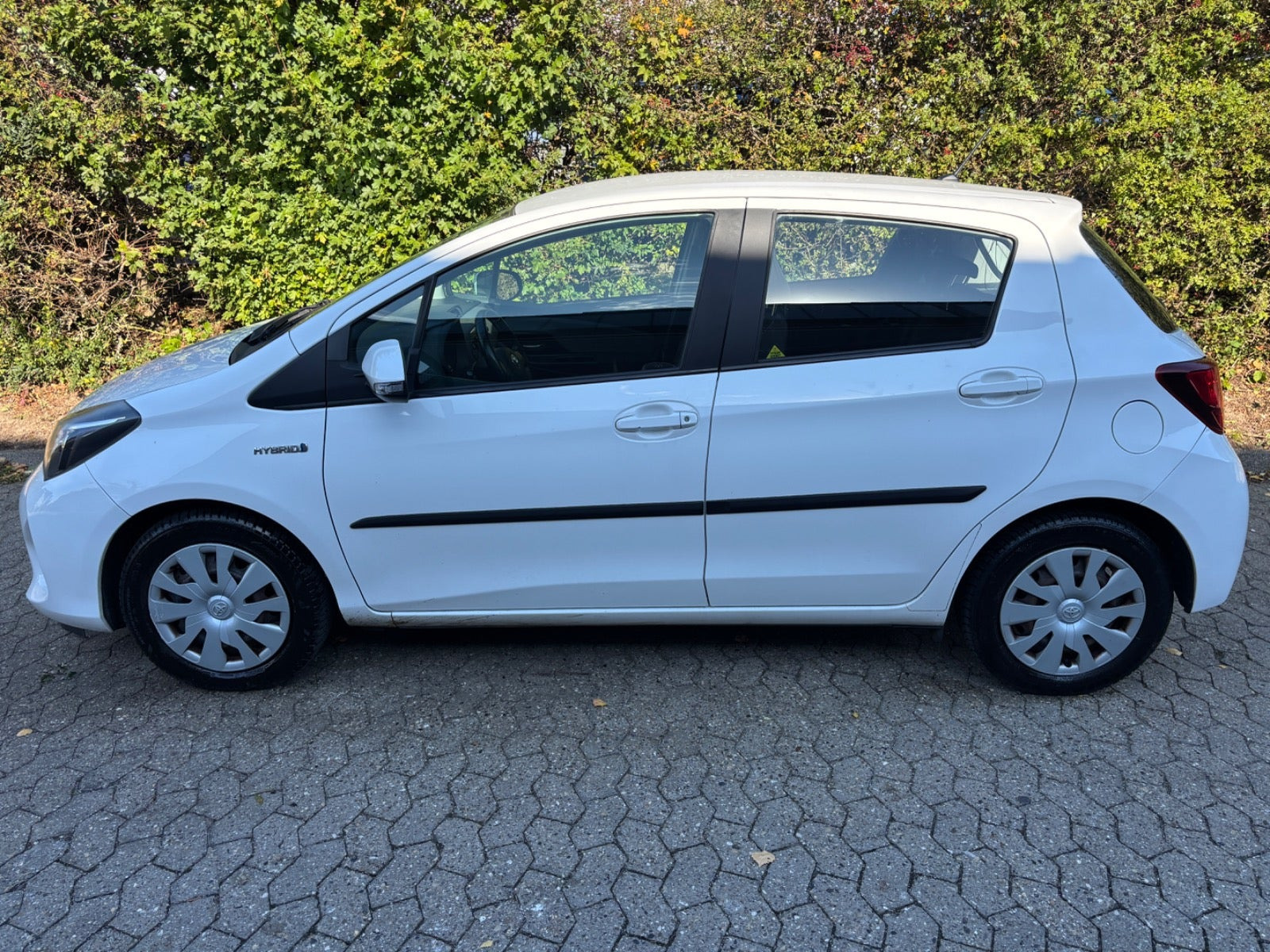 undefined Toyota Yaris fra 2015