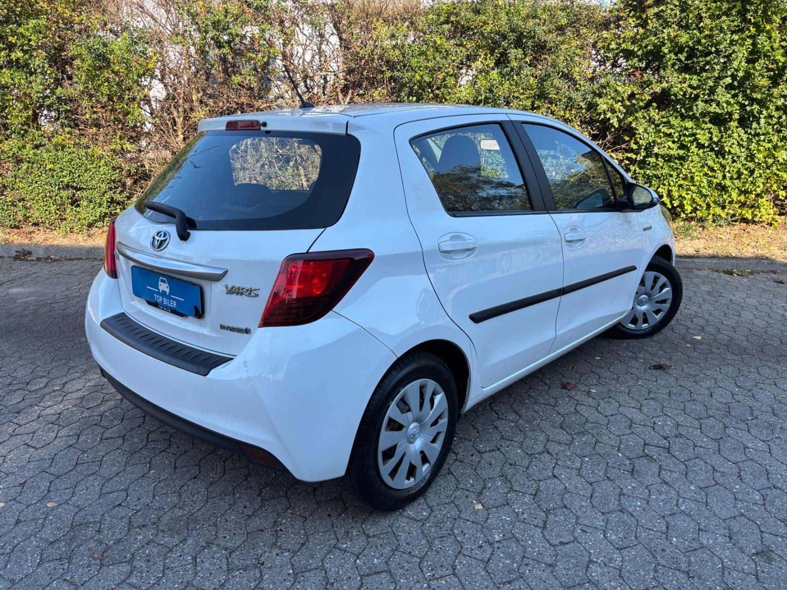 undefined Toyota Yaris fra 2015