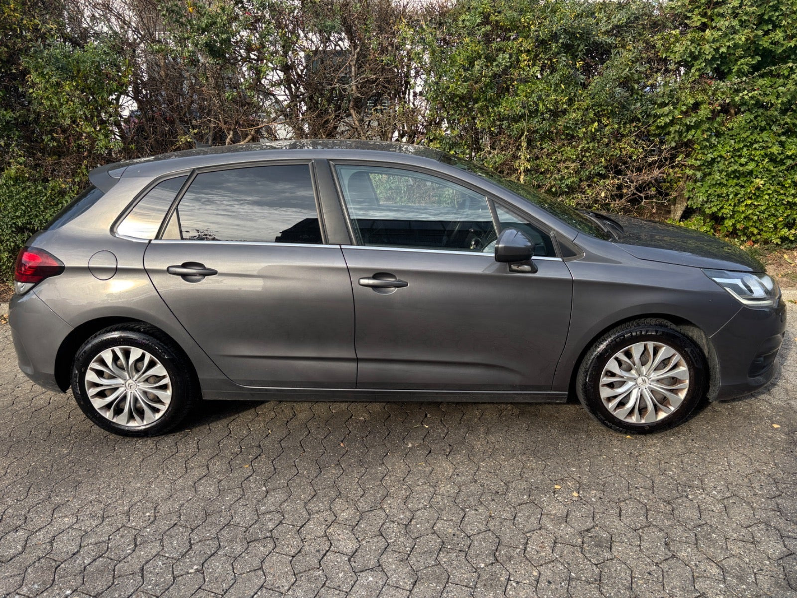 undefined Citroën C4 fra 2016