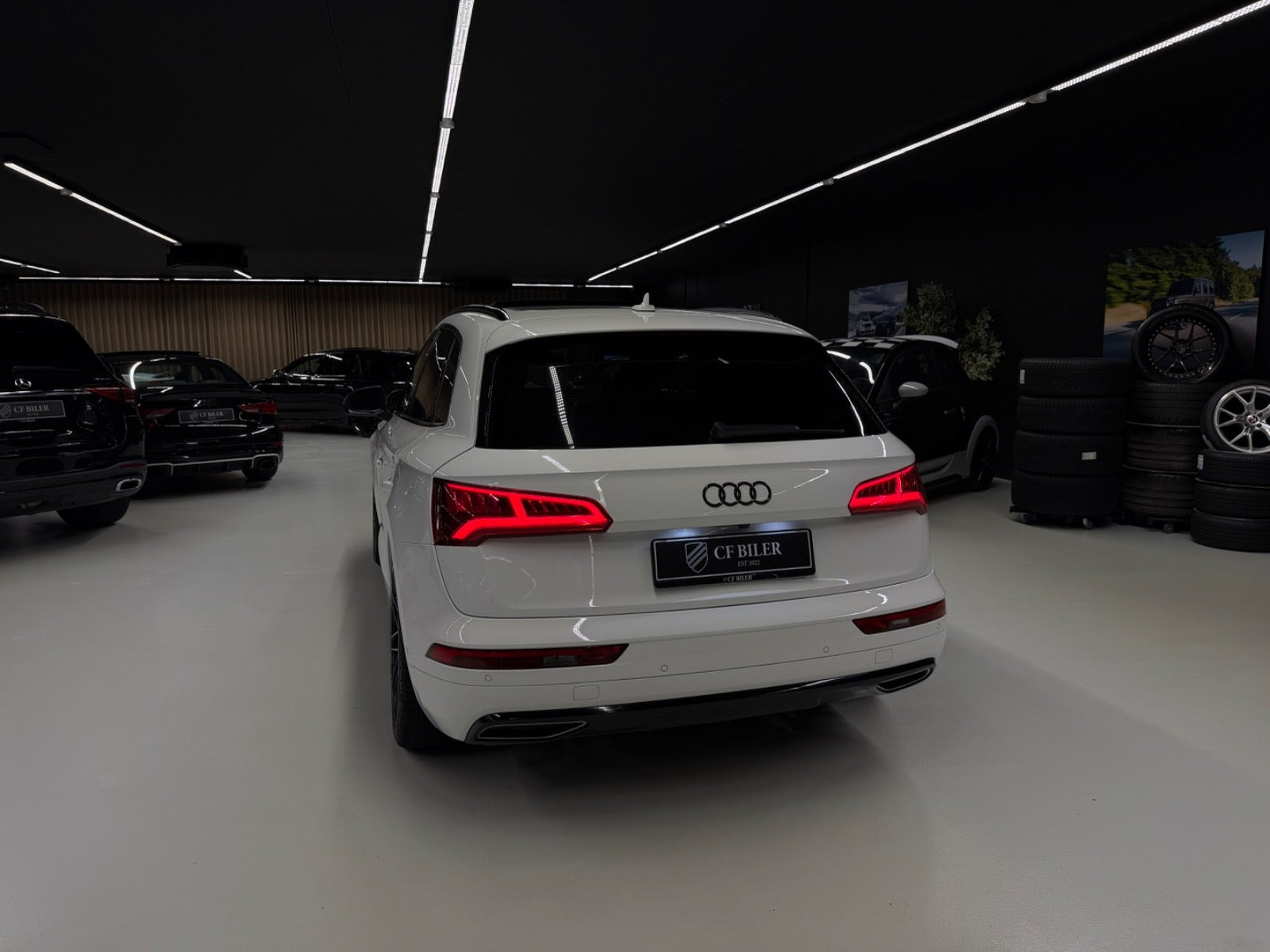 Sort Audi Q5 fra 2017