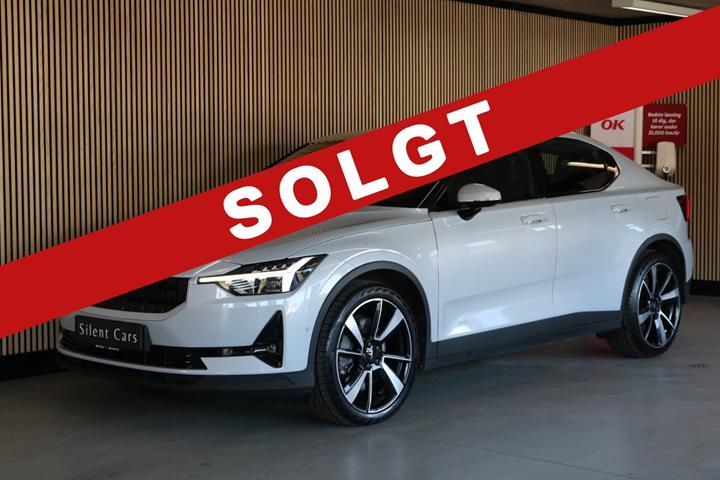 Grå Polestar 2 fra 2022 set udefra