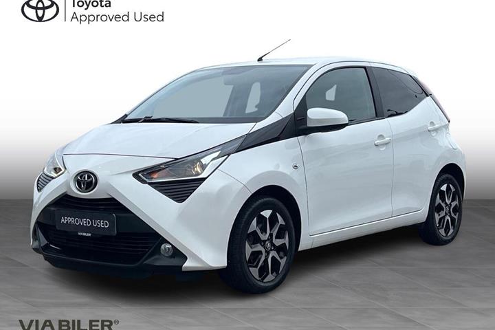 Hvid Toyota Aygo fra 2021