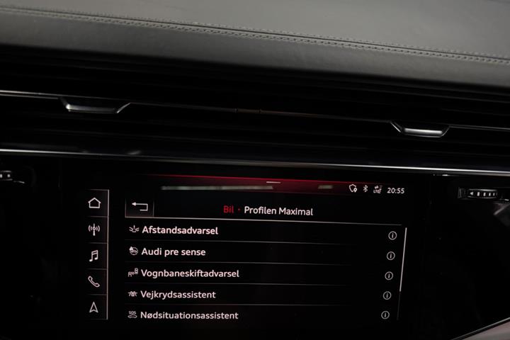 Sort Audi Q8 fra 2019