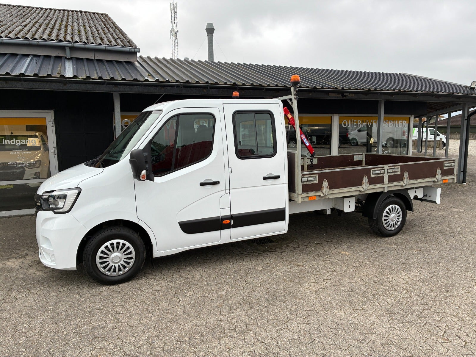 Hvid Renault Master IV T35 fra 2021