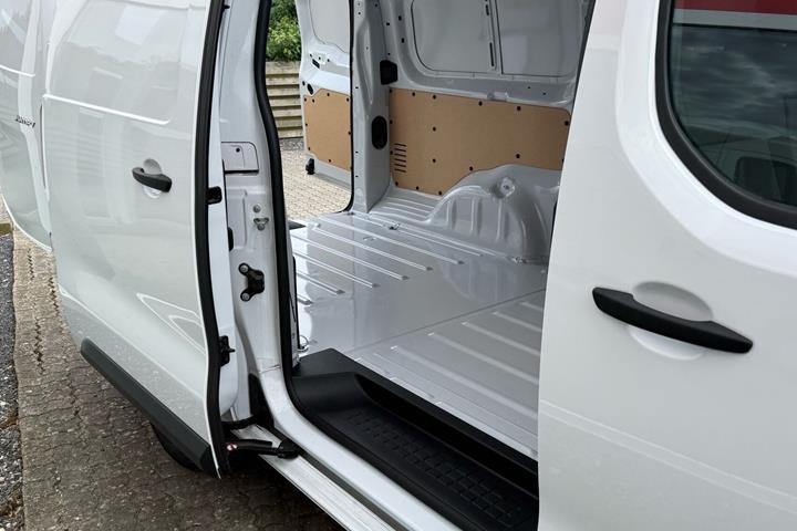 Hvid Citroën Jumpy fra 2026