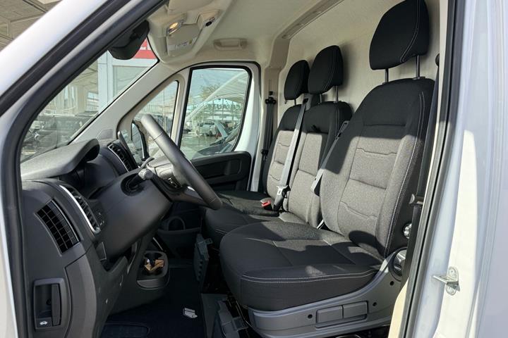 Hvid Fiat Ducato fra 2026