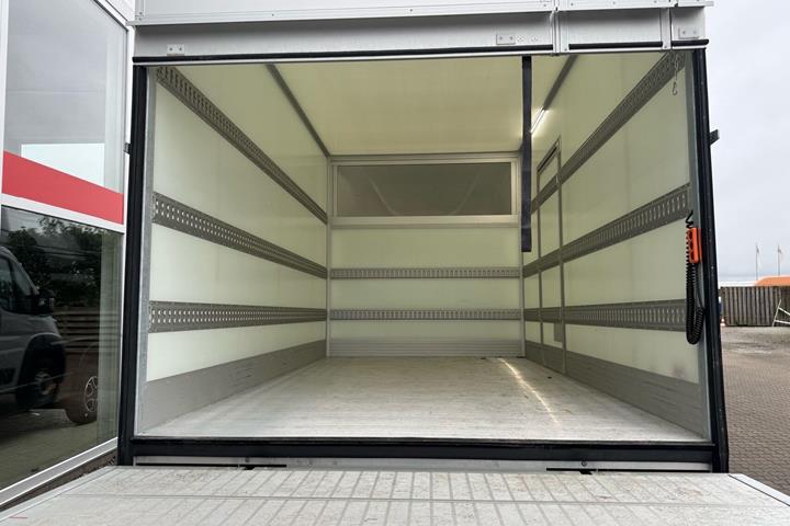 Hvid Fiat E-Ducato fra 2025