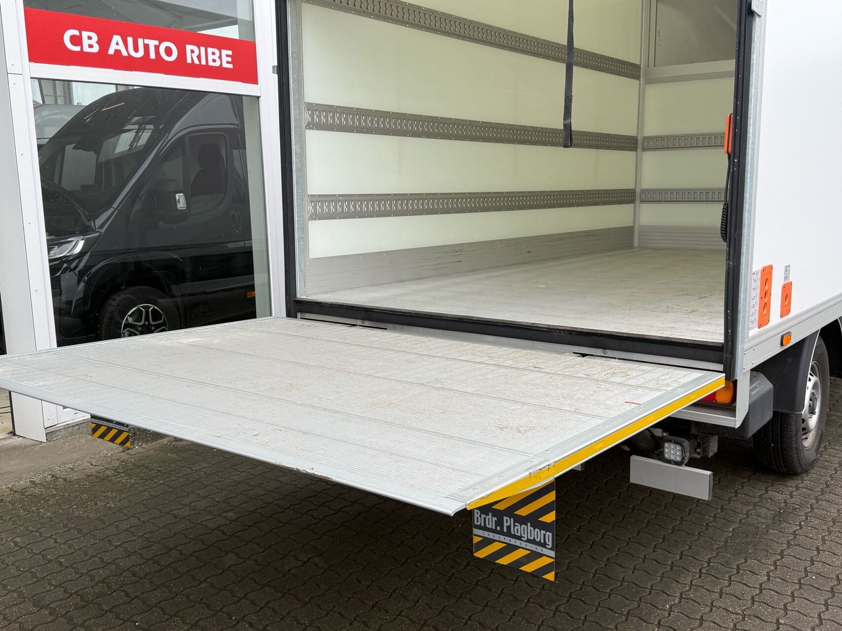 Hvid Fiat E-Ducato fra 2025