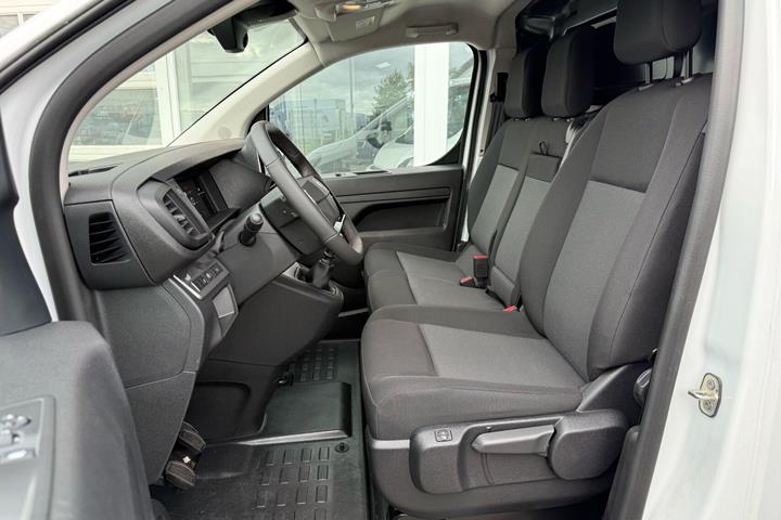 Hvid Citroën Jumpy fra 2026