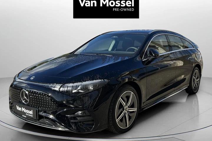 Sort Mercedes CLA250+ fra 2026