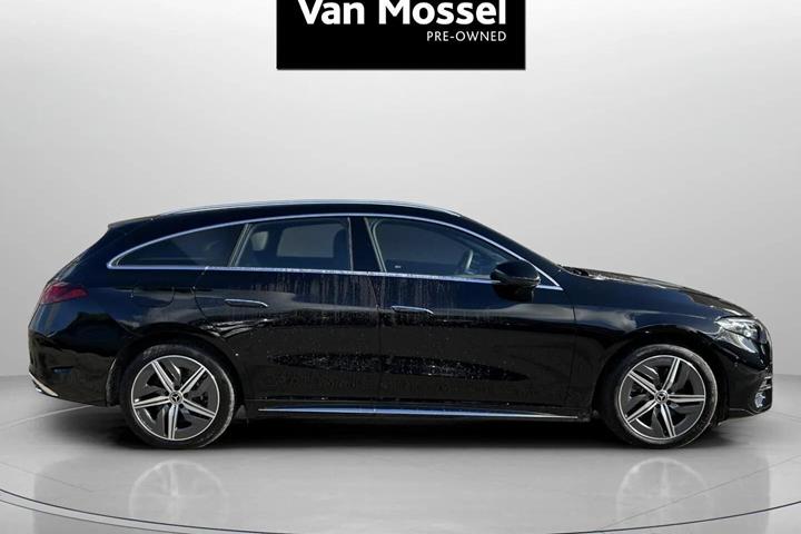 Sort Mercedes CLA250+ fra 2026