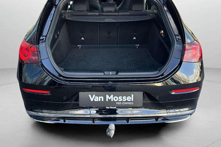 Sort Mercedes CLA250+ fra 2026