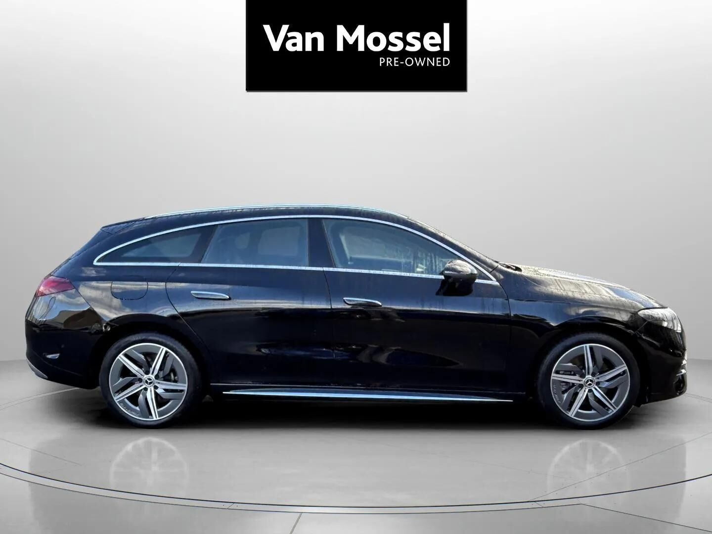 Sort Mercedes CLA250+ fra 2026