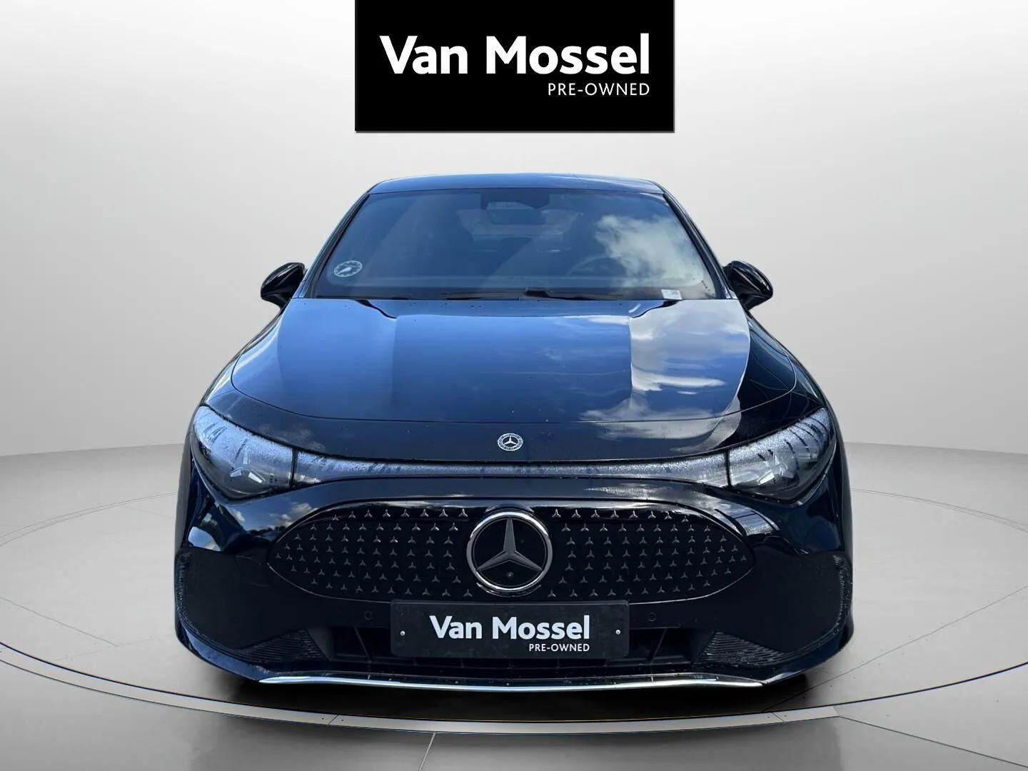 Sølv Mercedes CLA200 fra 2026
