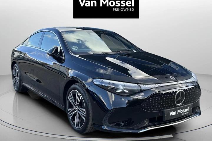 Sølv Mercedes CLA200 fra 2026