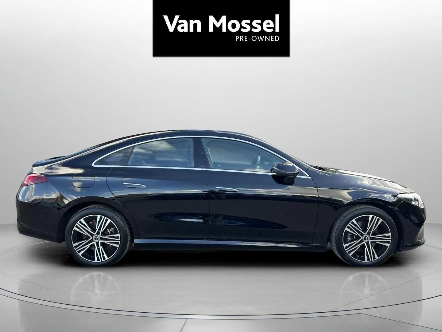 Sølv Mercedes CLA200 fra 2026
