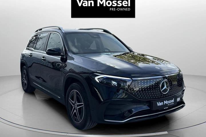 Sort Mercedes EQB250+ fra 2025
