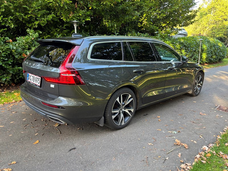 undefined Volvo V60 fra 2022