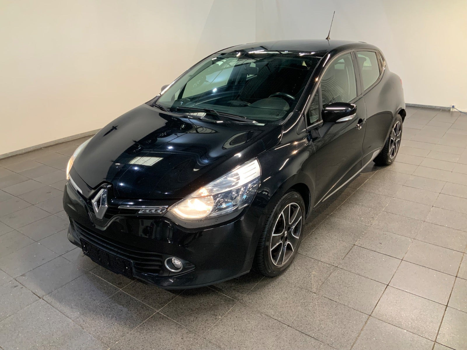 Renault Clio IV 1,5 dCi 75 Expression