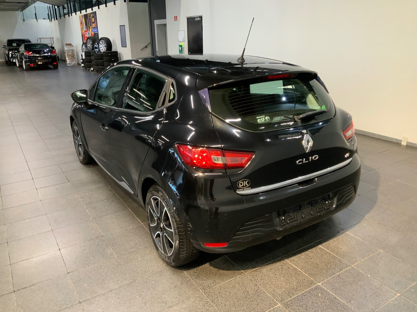 Sort Renault Clio IV fra 2015
