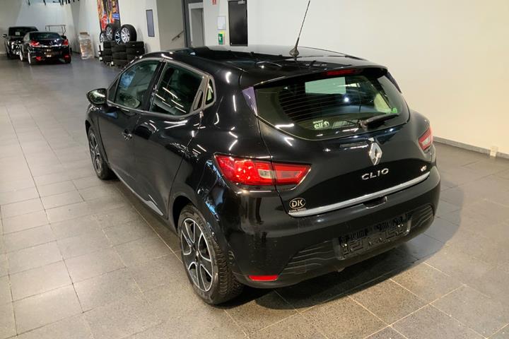 Sort Renault Clio IV fra 2015