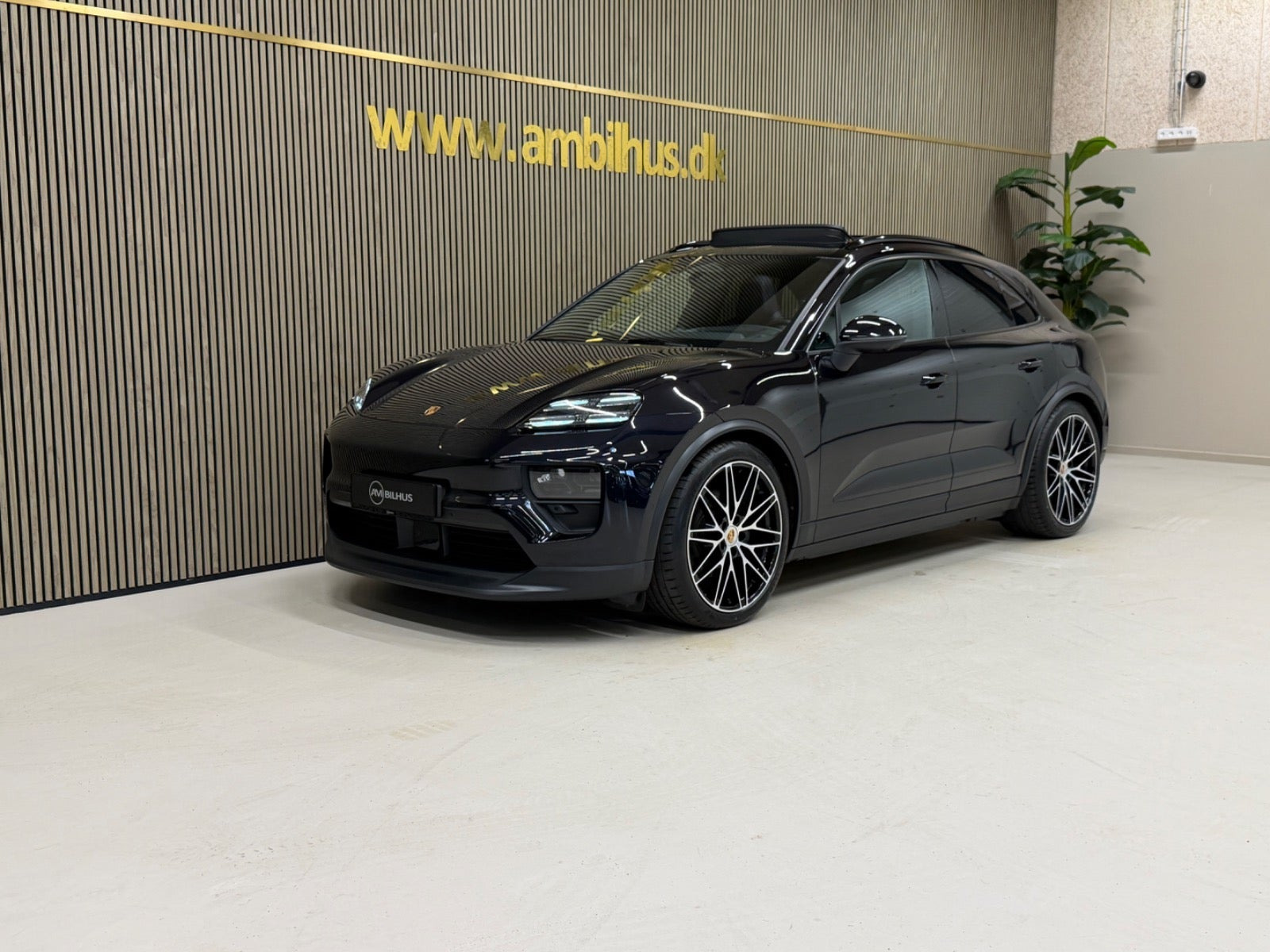 Porsche Macan 4