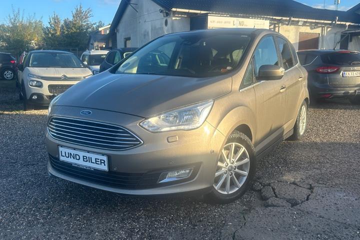 Beige Ford C-MAX fra 2019