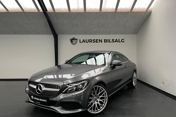 Grå Mercedes C220 d fra 2017