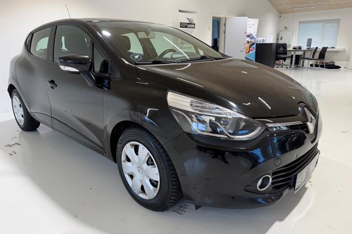 Sort Renault Clio IV fra 2012
