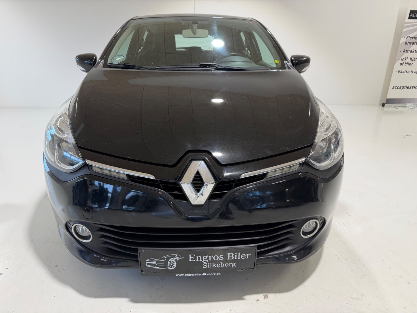 Sort Renault Clio IV fra 2012