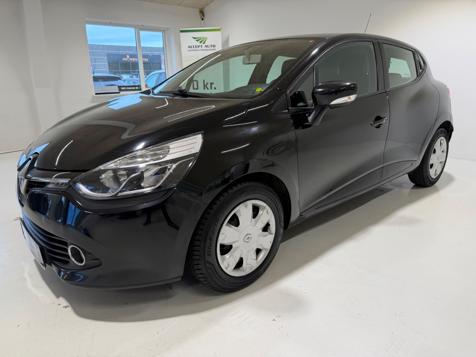 Sort Renault Clio IV fra 2012
