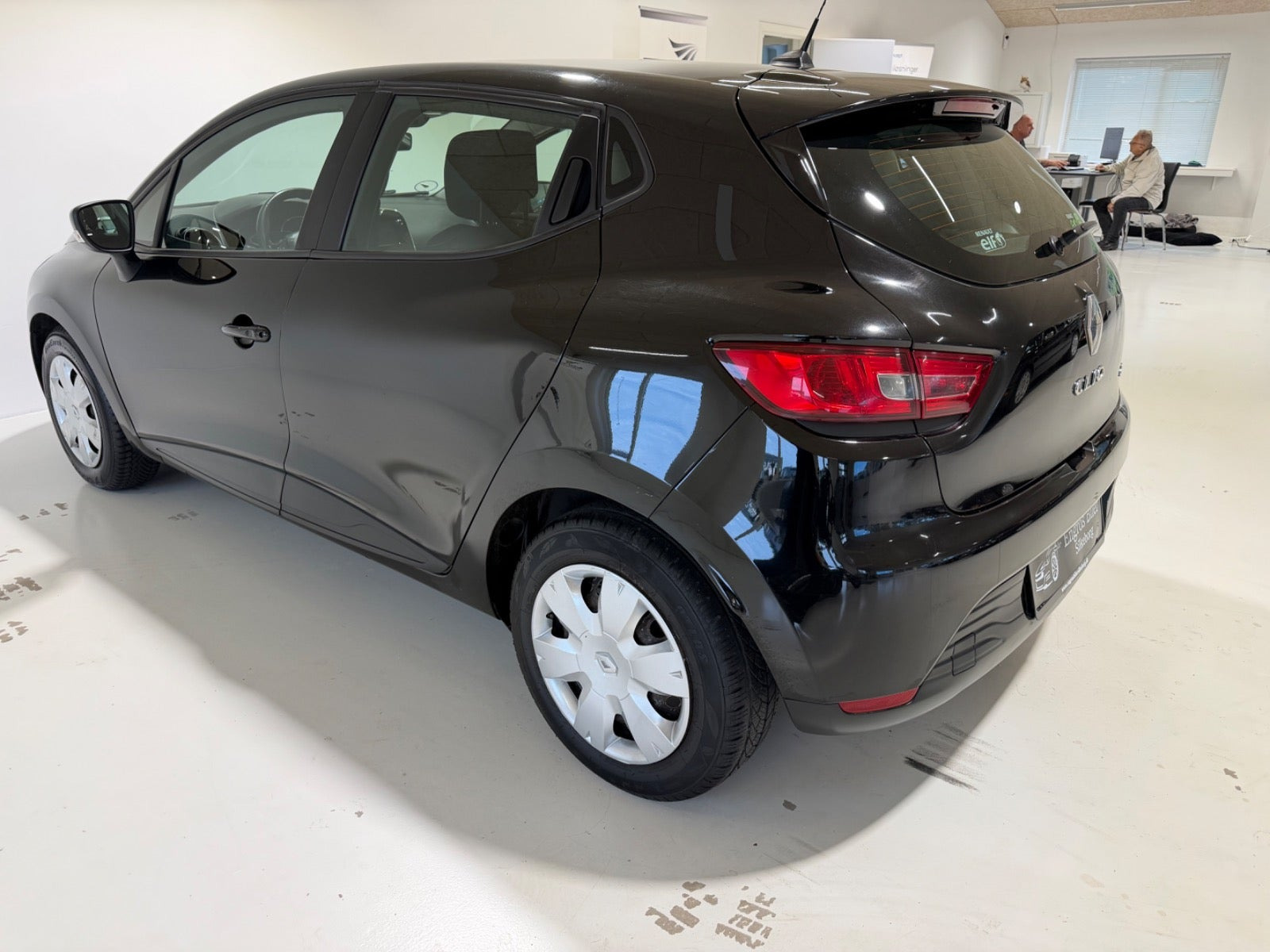Sort Renault Clio IV fra 2012