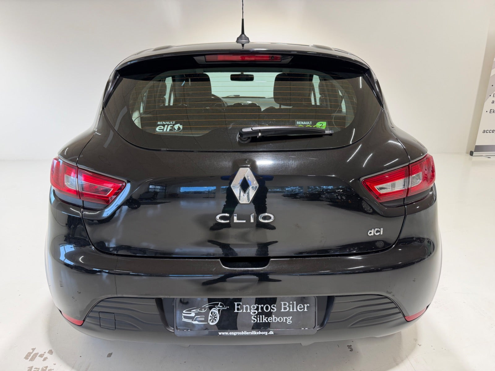 Sort Renault Clio IV fra 2012