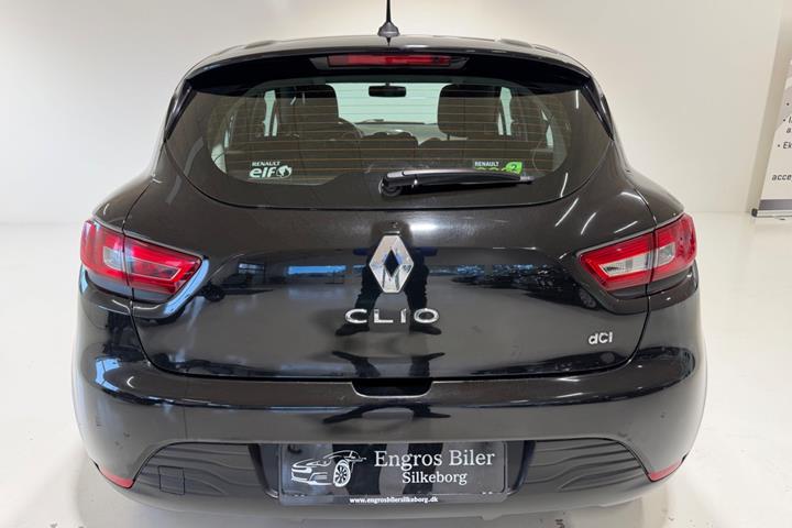Sort Renault Clio IV fra 2012