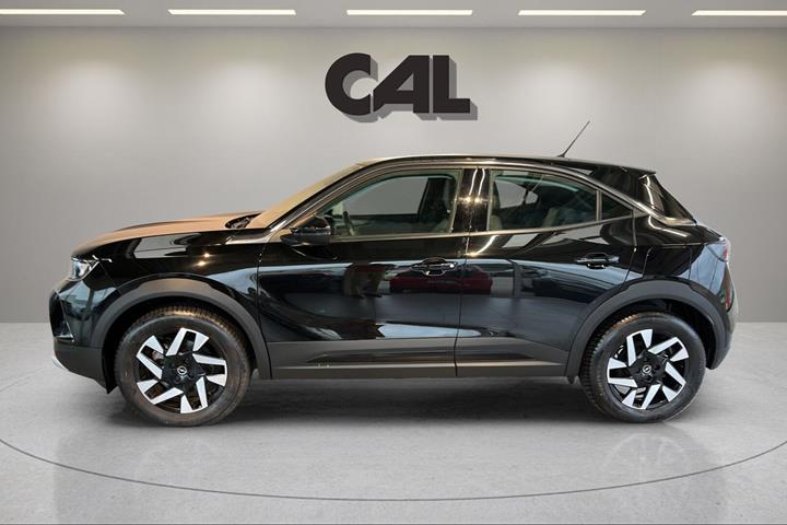 Sort Opel Mokka-e fra 2023