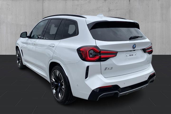 undefined BMW iX3 fra 2023