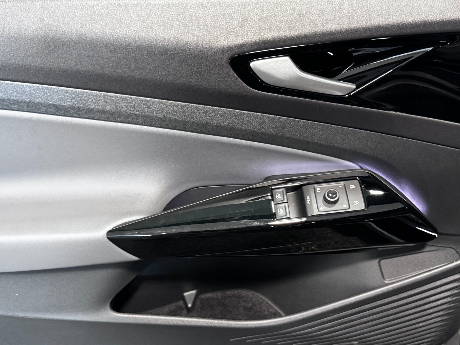 Sort VW ID.4 fra 2024