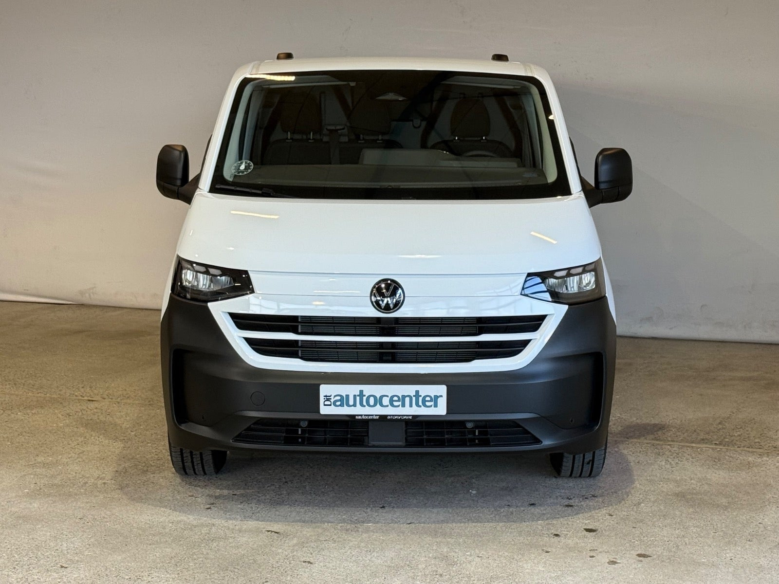 Hvid VW Transporter fra 2026