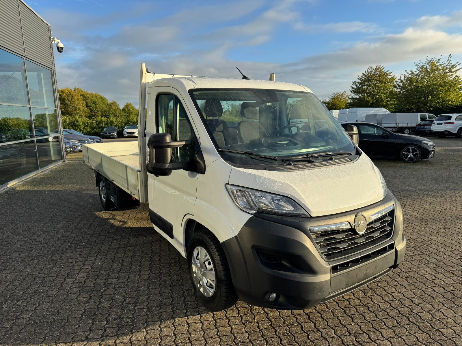 undefined Opel Movano fra 2023