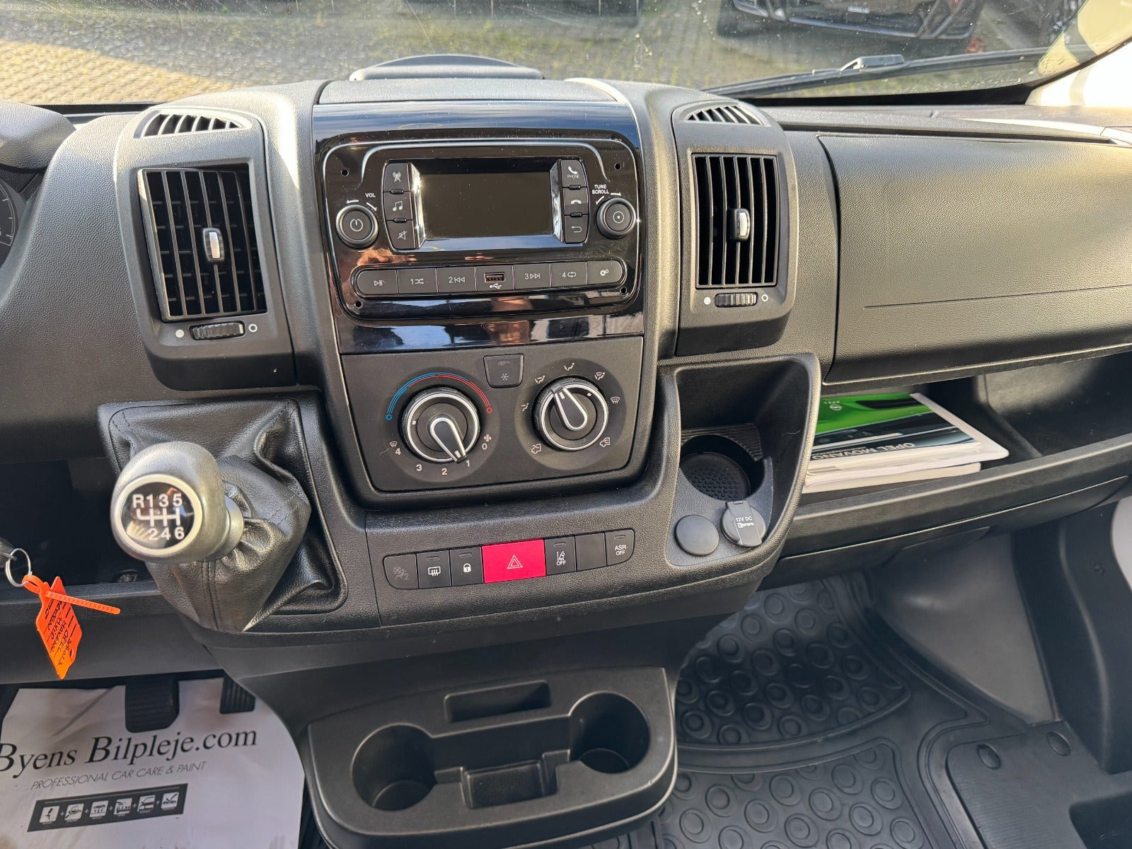 undefined Opel Movano fra 2023