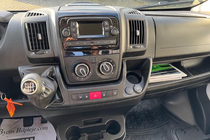 undefined Opel Movano fra 2023