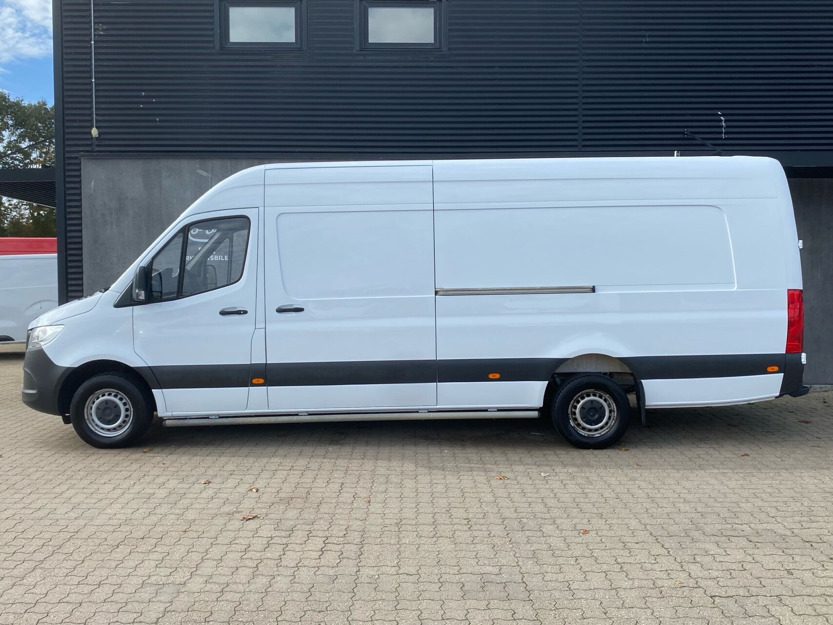 Hvid Mercedes Sprinter fra 2021