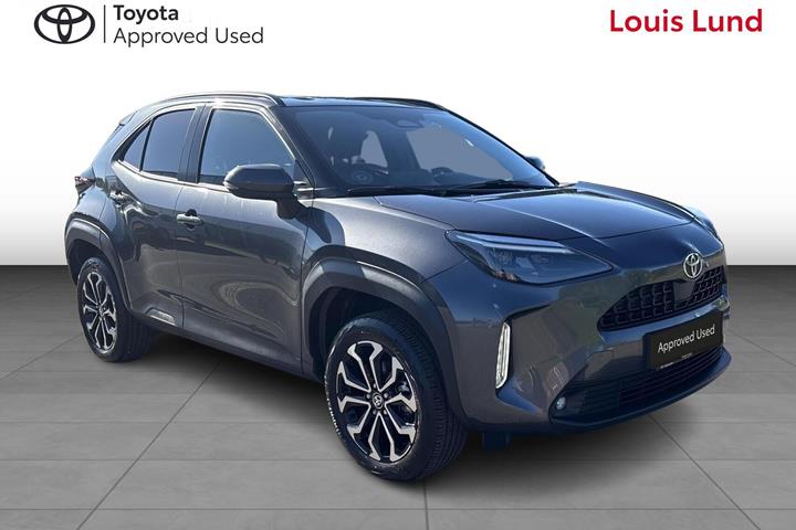 Grå Toyota Yaris Cross fra 2025