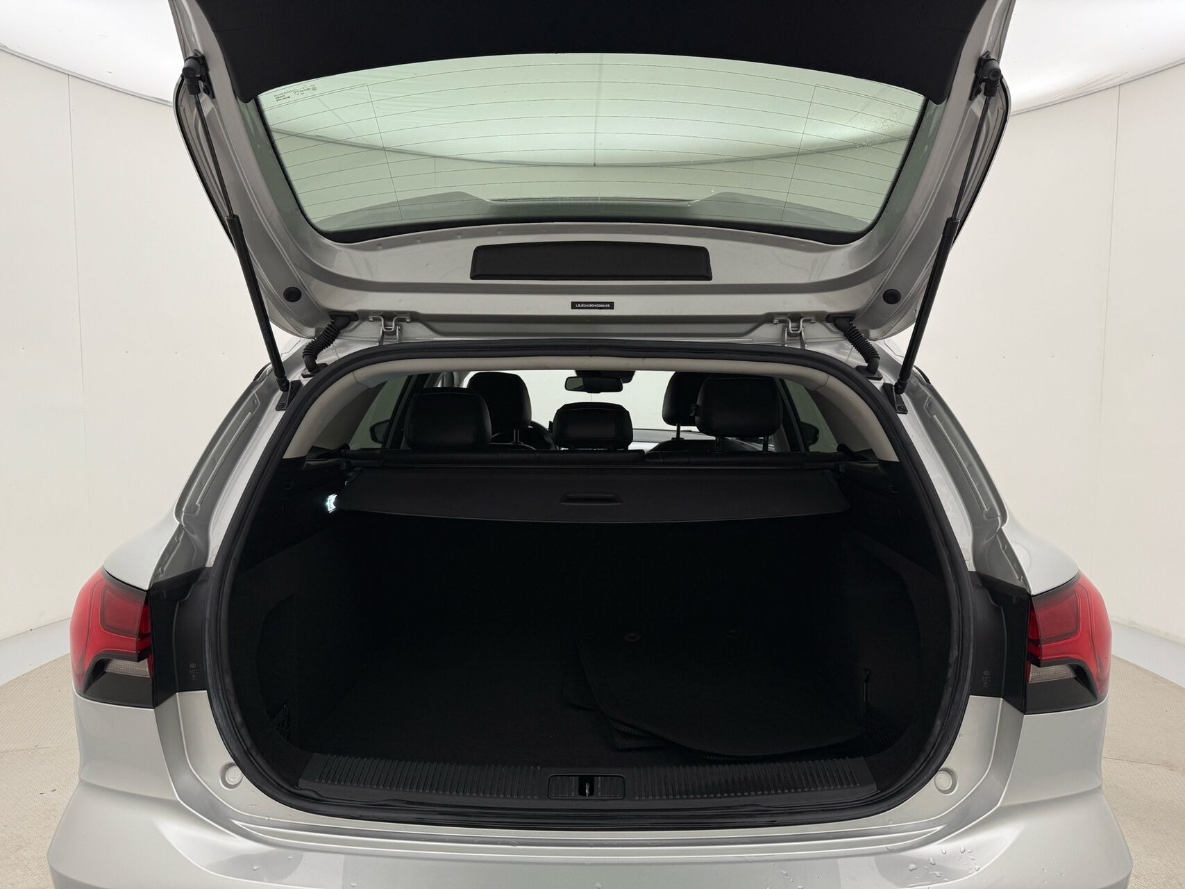 Sølv MG MG5 Electric fra 2022