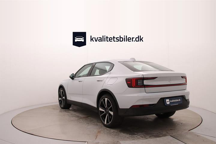 Sølv Polestar 2 fra 2023