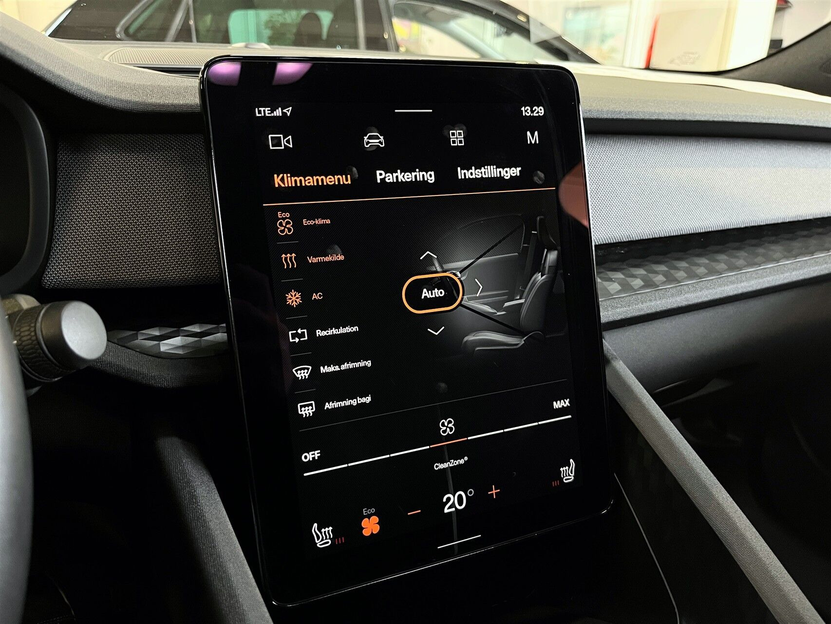 Hvid Polestar 2 fra 2022