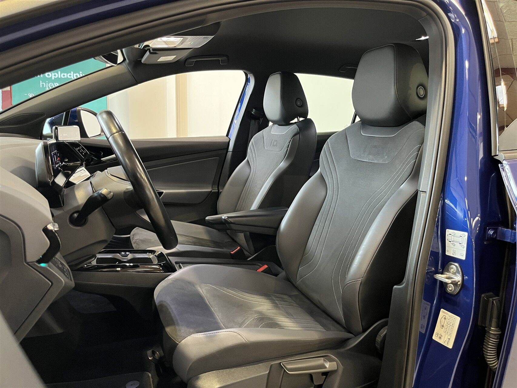 Blå VW ID.4 fra 2022