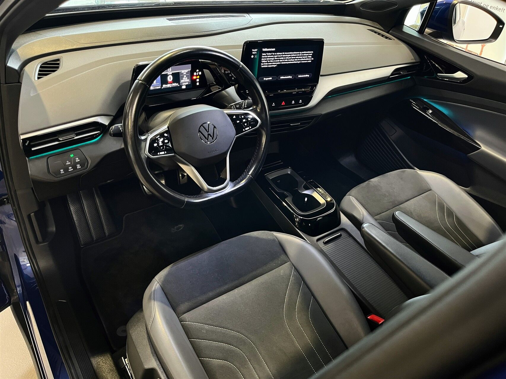 Blå VW ID.4 fra 2022